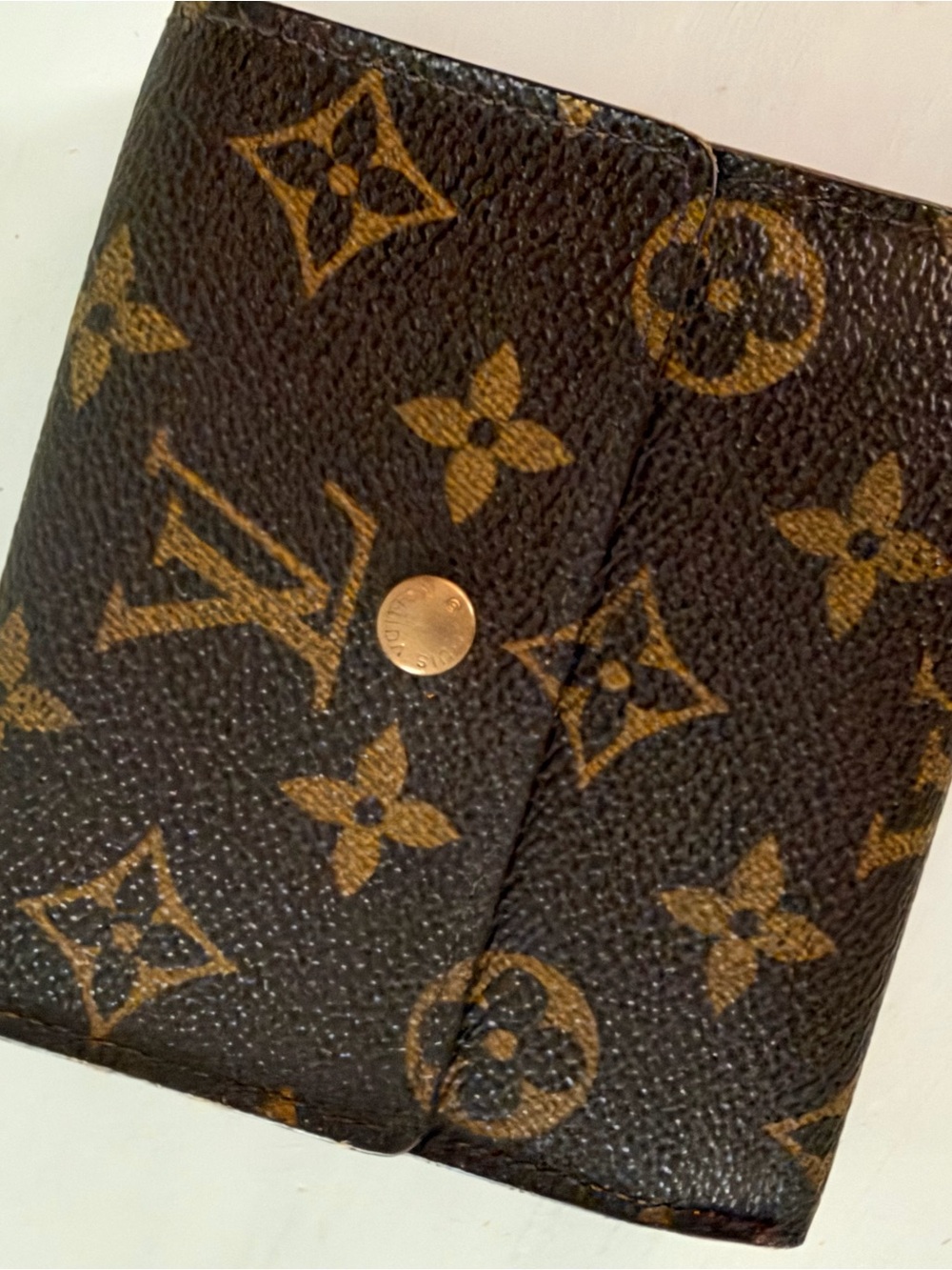 Louis Vuitton Monogram small double sided wallet in Brown and Gold